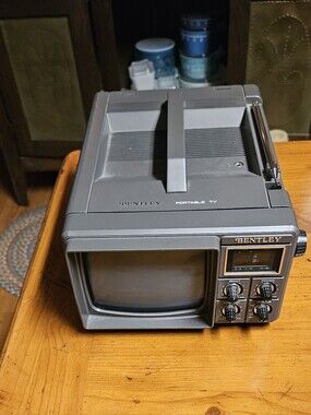 Vintage Portable Bentley TV - Gray Retro 80s B&W CRT VHF UHF Ports